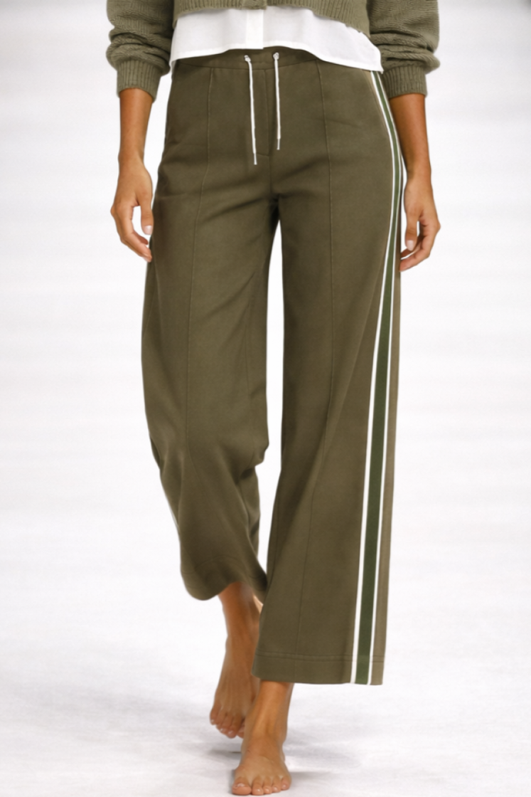  DARK OLIVE